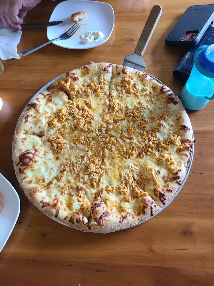 Chicken Wing Pizza